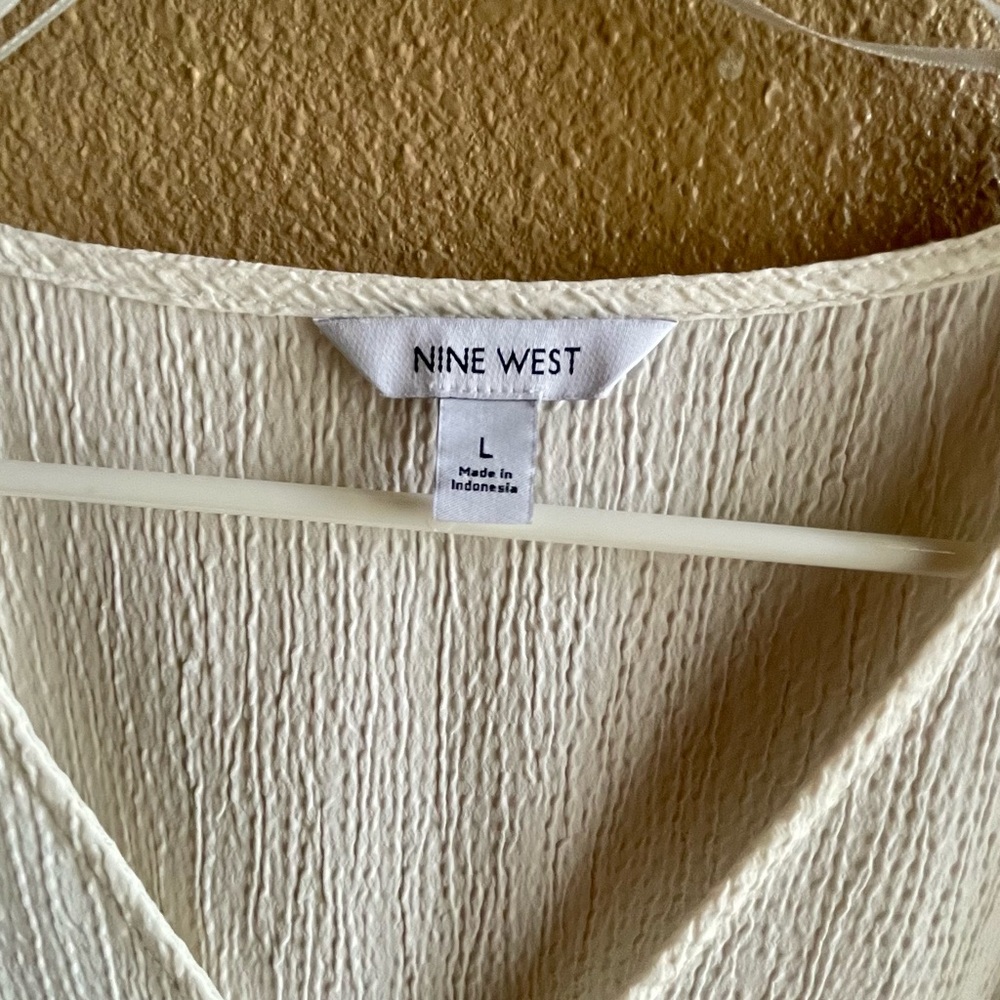 Nine West Cream Textured V-Neck Blouse - Picture 3 of 7